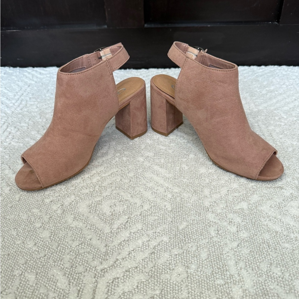 CL by Laundry Women's Pink Peep-Toe Heeled Boots